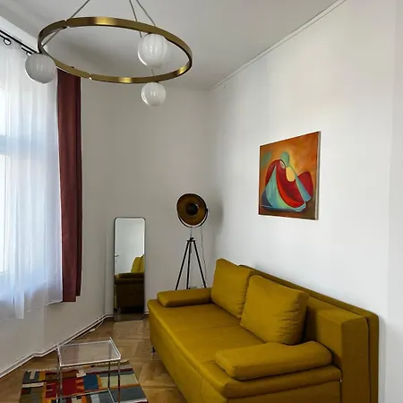 Apartament Urban Oasis *